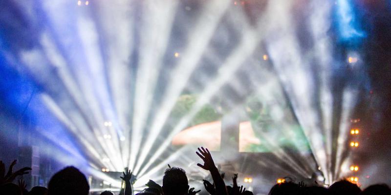 男士理容进阶指南：护肤与美妆技巧，打造清爽自然的日常形象